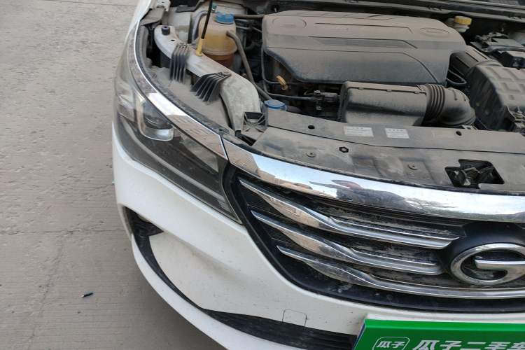 Used GAC Trumpchi GA4 2018 200T Automatic Luxury Edition Right Front Headlight