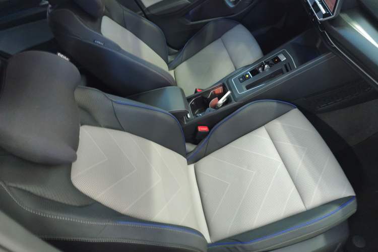 Used Volkswagen Golf 2025 300TSI R-Line