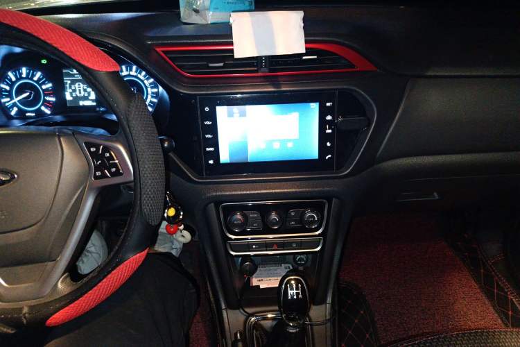 Used Chery Tiggo 3 2016 1.6L Manual ZhiShang Edition Audio And AC Panel