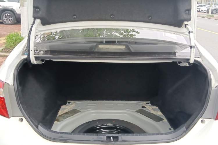 Used Toyota Levin 2016 1.6G CVT Elite Edition Trunk