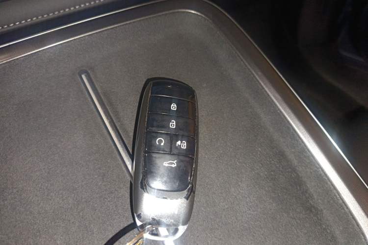 Used AION V 2024 Plus 70 Star Edition Lithium Iron Phosphate Vehicle Key