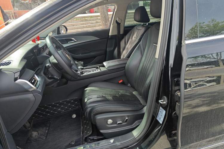 Used Hongqi H5 2023 2.0T Automatic Smart Connect Flagship Edition