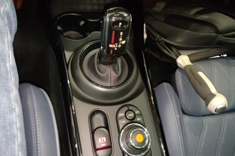 Used MINI Clubman 2021 2.0T COOPER S Gear Lever