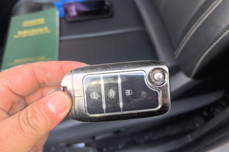 Used Roewe RX5 2020 20T Automatic 4G Connected Million-Dollar Flagship Edition
