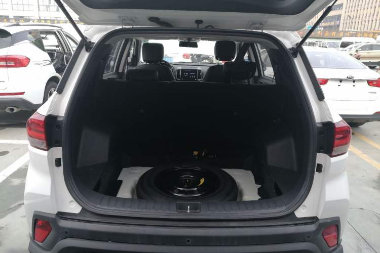 Used Hyundai ix35 2019 2.0L Automatic 2WD Zhiyong·Changxiang Edition China VI Standard
