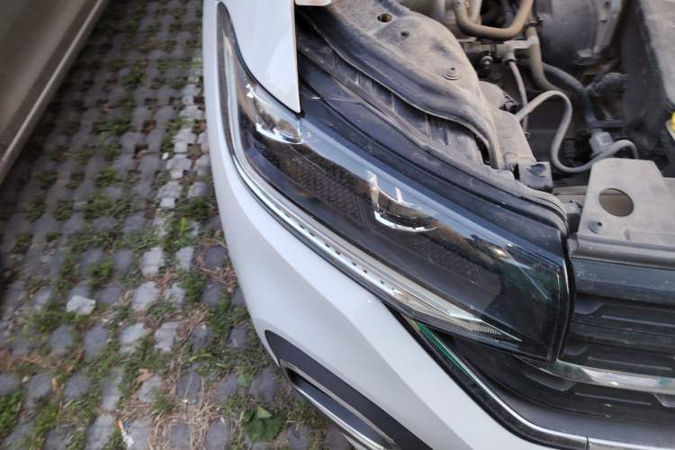 Used Volkswagen Tacqua 2020 1.5L Automatic Yue