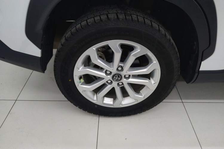 Used Toyota FRONTLANDER 2023 2.0L CVT Elite Edition