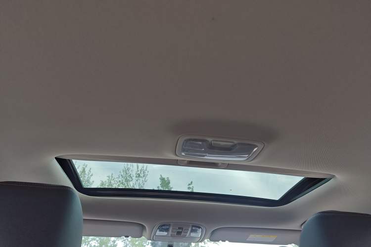 Used Kia KX5 2019 2.0L Automatic 2WD Comfort Edition Headliner