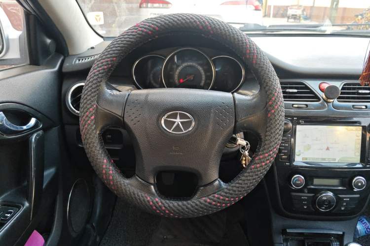 Used JAC Group Heyue 2012 1.5L Manual Luxury Version