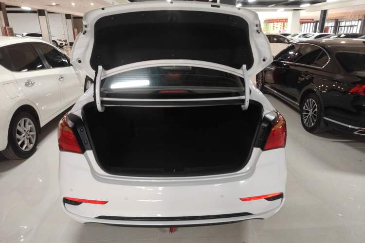 Used Hyundai Mistra 2017 1.8L Automatic Smart GLS China V Standard Trunk