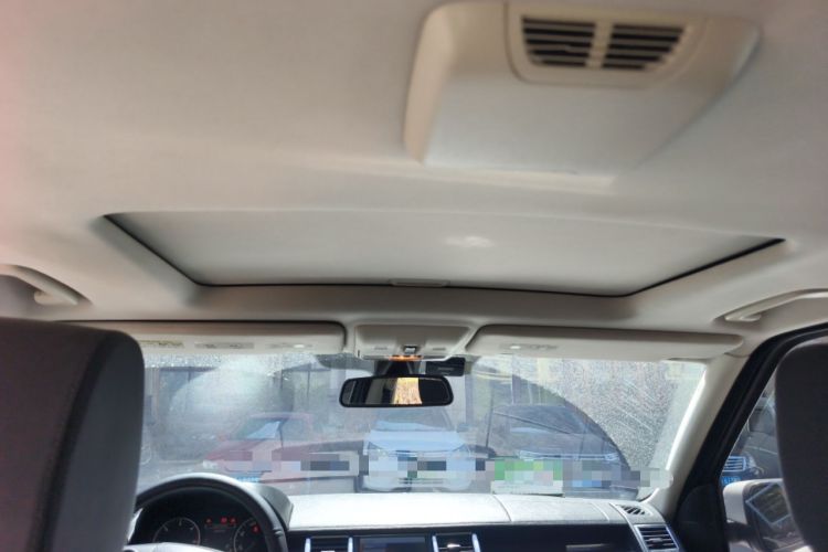 Used Land Rover Range Sport 2011 3.0 TDV6 Diesel Version
