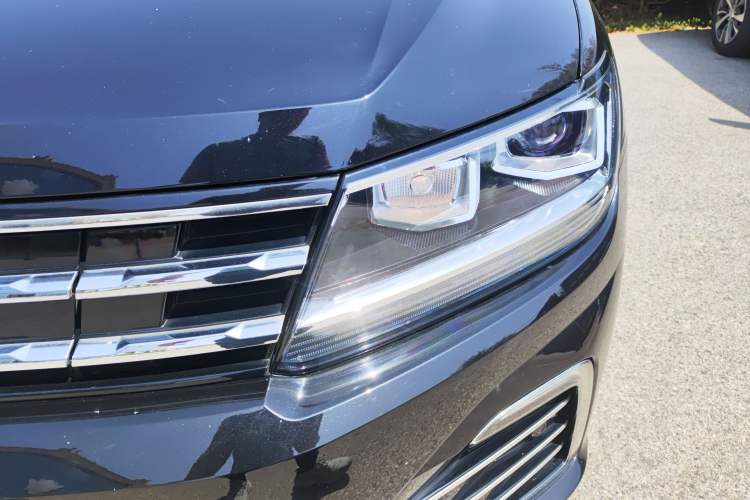 Used Volkswagen Tiguan L New Energy 2020 430 PHEV Plug-in Hybrid Prestige Edition Left Front Headlight