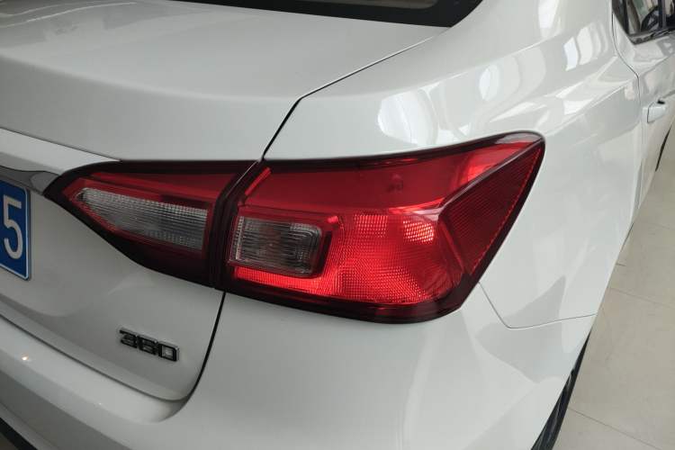 Used Roewe 360 2017 1.5L Automatic Luxury Edition