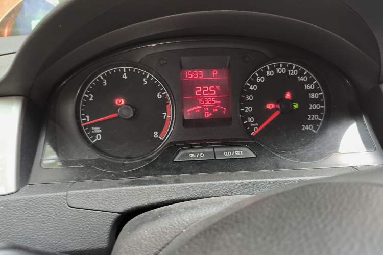 Used Volkswagen Santana 2015 Haval H6 1.6L Automatic Luxury Model