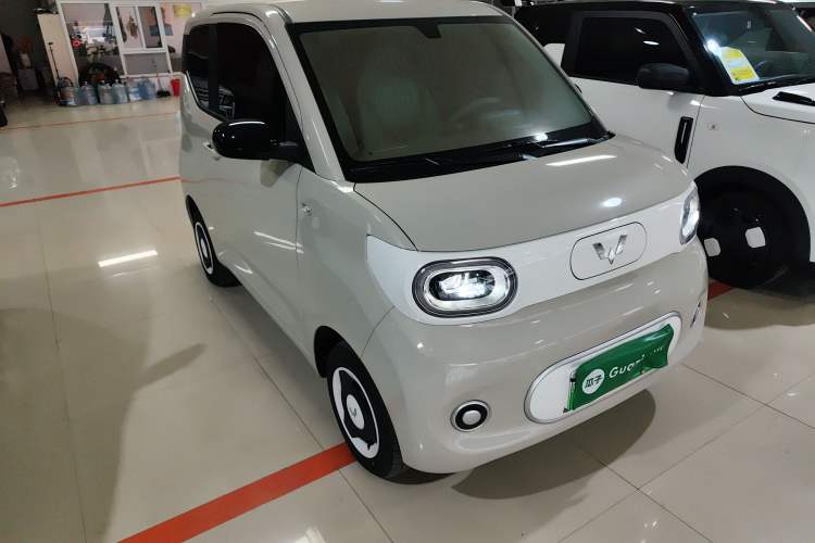 Used Wuling Hongguang MINIEV 2024 3rd Generation 215km Youth Edition
