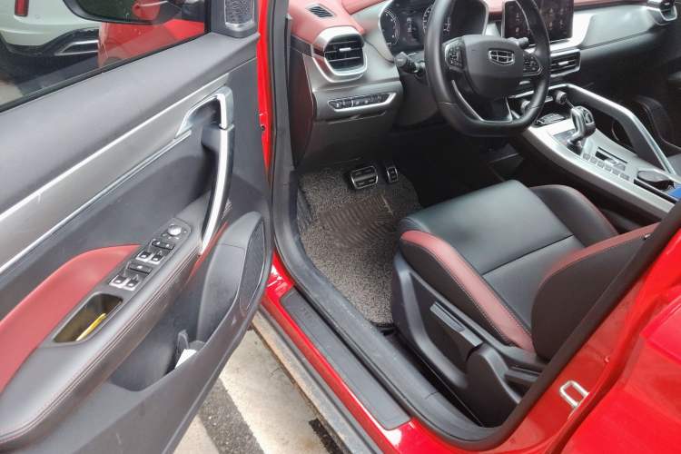 Used Geely Auto Coolray 2019 260T DCT Knight China V Standard
