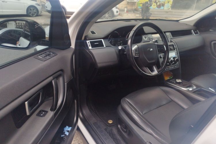 Used Land Rover Discovery Sport 2019 240 PS PURE Edition China V Standard