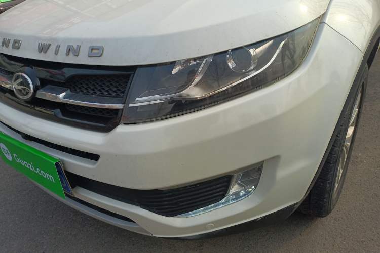 Used Land X7 2015 2.0T Panoramic Prestige Edition
