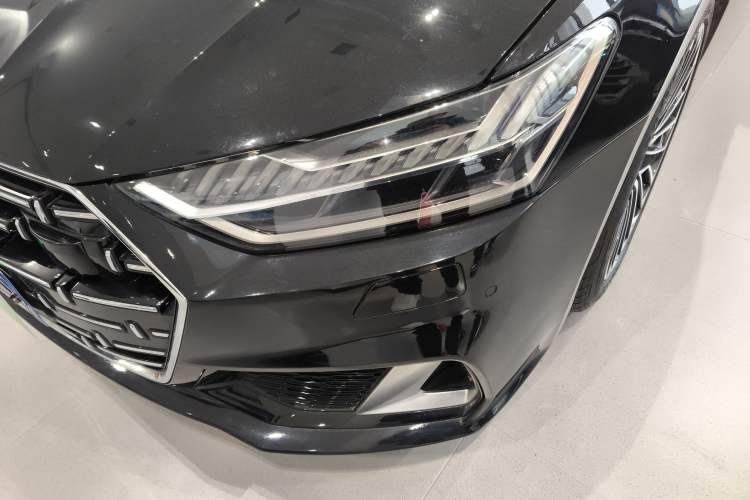 Used Audi A7L 2024 45 TFSI Luxury Edition
