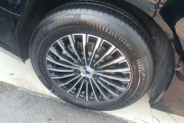 Used Denza D9 2024 DM-i 980 Four-Wheel Drive Prestige Model