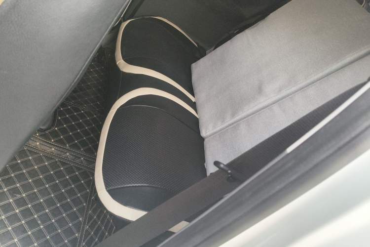 Used Geely Galaxy Panda 2023 Panda Mini 200km Endurance Bear
