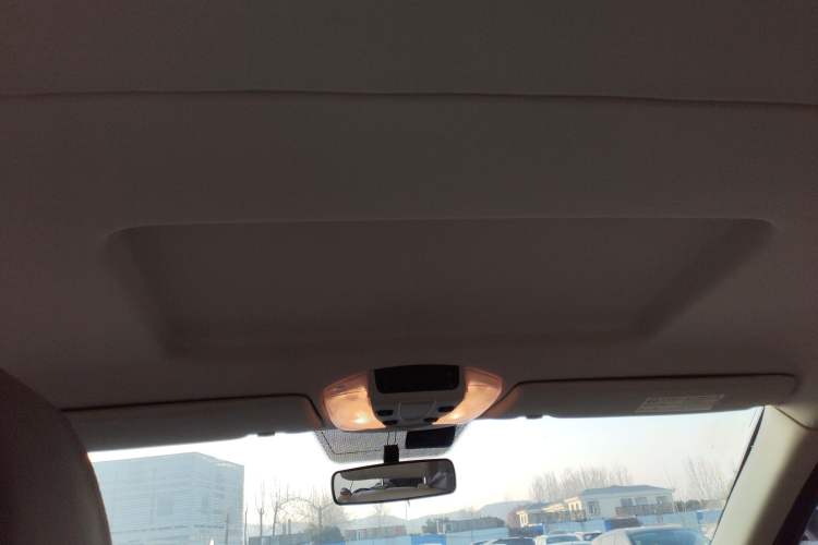 Used Mercedes-Benz Viano 2013 3.0L Comfort Edition Headliner