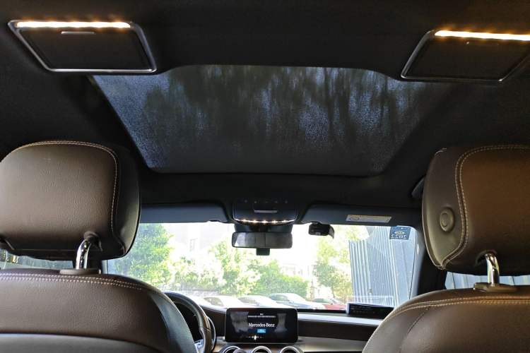 Used Mercedes-Benz GLC 2020 Facelift GLC 300 L 4MATIC Dynamic Edition Headliner