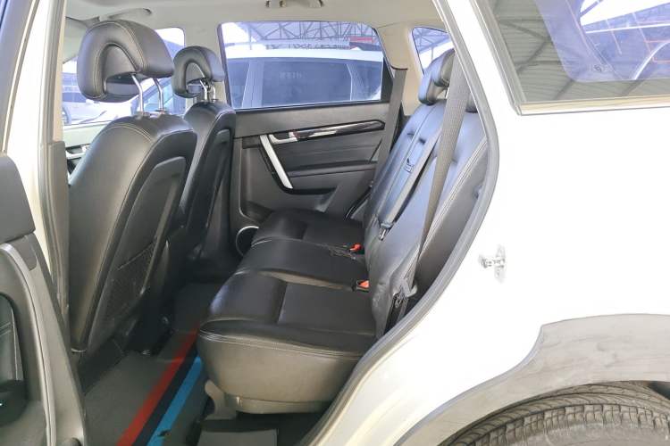 Used Chevrolet Captiva 2014 2.4L 4x4 Flagship Edition 7 Seats Left Rear Seat