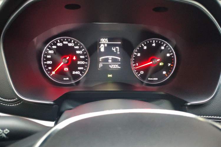 Used Roewe RX5 2018 20T Two-Wheel Drive Automatic Flagship Edition