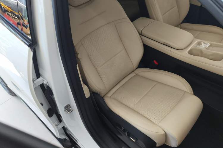 Used Nio ES6 2023 75 kWh
