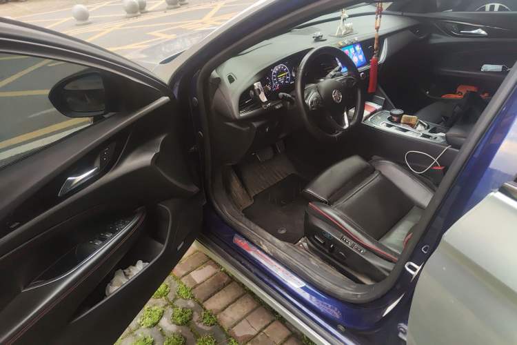 Used Buick Regal 2022 GS Prestige Model