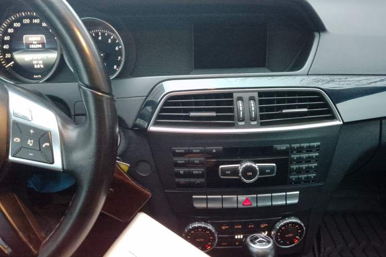 Used Mercedes-Benz C-Class 2013 C 180 Classic Grand Edition
