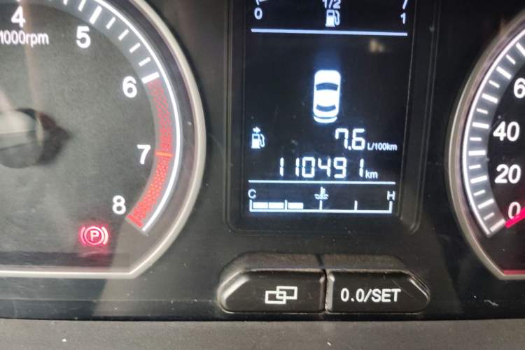 Used FORTHING Joyear X5 2013 1.6L Manual Luxury Model China IV Standard Odometer Close Up