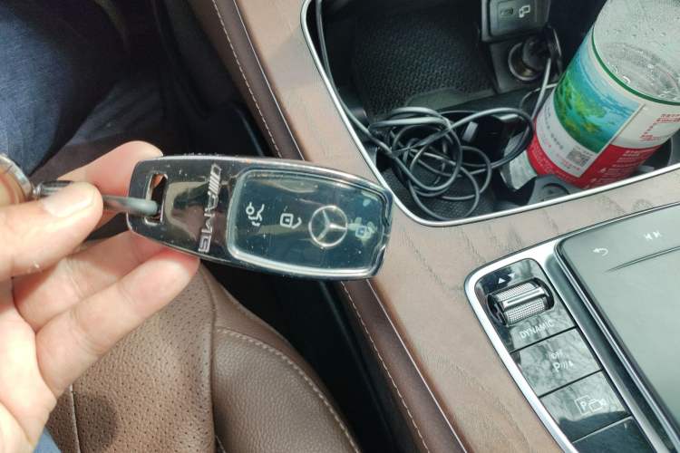 Used Mercedes-Benz E-Class New Energy 2021 E 350 e L Plug-in Hybrid Sedan Vehicle Key