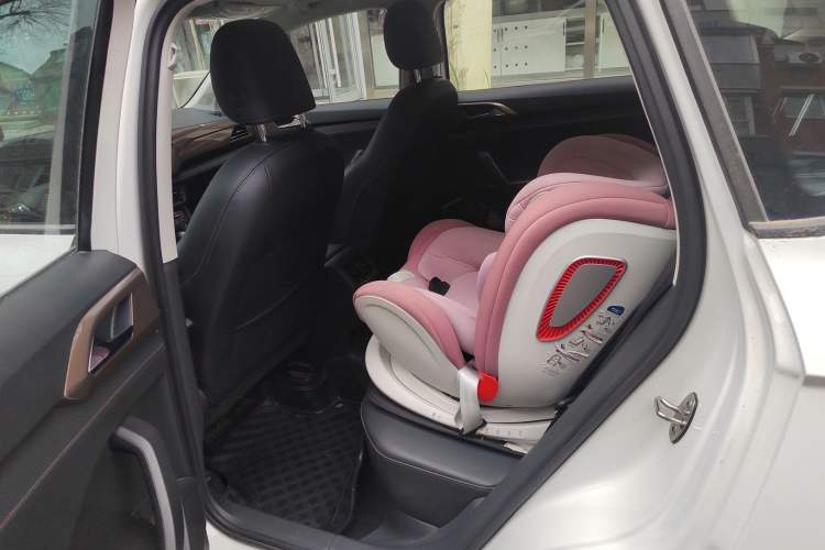 Used Volkswagen Tharu 2020 280TSI Two-Wheel Drive Comfort Edition China VI Standard Left Rear Seat