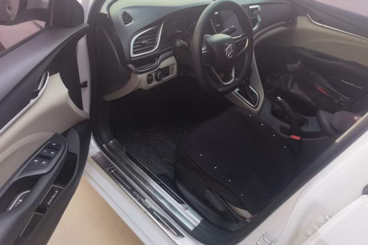 Used Buick GT 2017 15N Automatic Entry-Level Trim Driver Seat