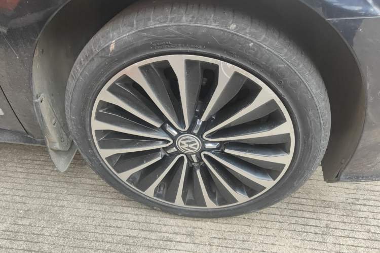 Used Volkswagen Passat 2016 380TSI DSG Ultimate Edition