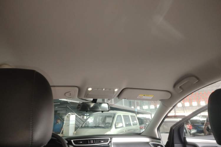 Used Nissan Murano 2019 2.5L XE Two-Wheel Drive Elite Version China VI Standard
