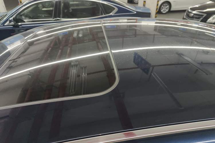 Used Infiniti Q70 2019 Q70L 2.0T Elite Plus Version
