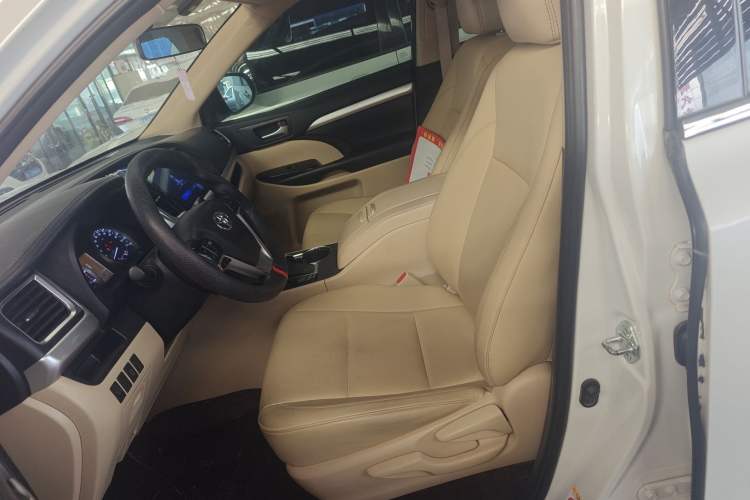 Used Toyota Highlander 2021 2.0T Four-Wheel Drive Elite Edition 7-Seater
