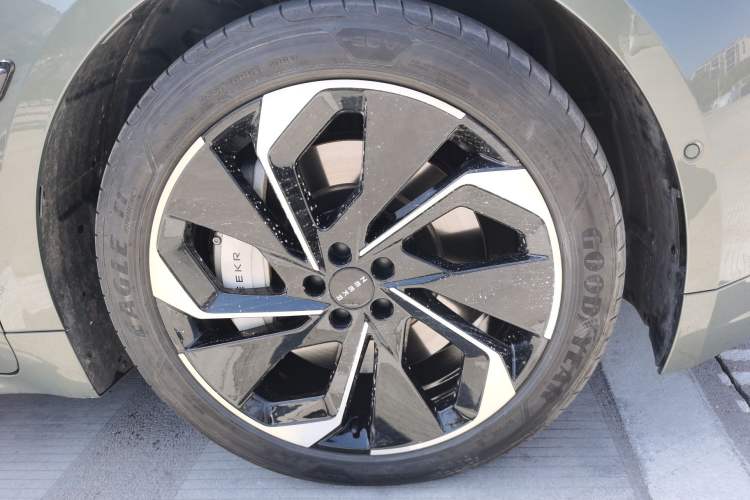 Used Zeekr 001 2024 WE Edition 95 kWh All-Wheel Drive