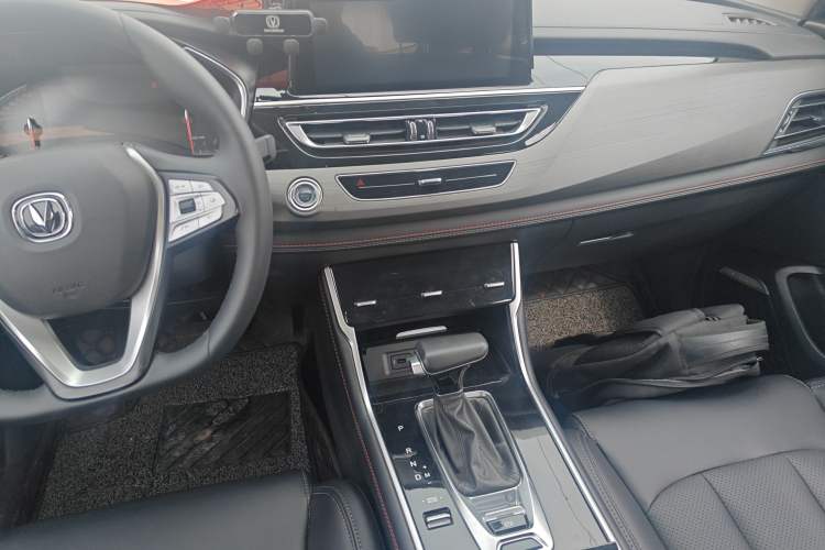 Used Changan CS75 2021 Honor Million Edition 280T DCT Luxury Model
