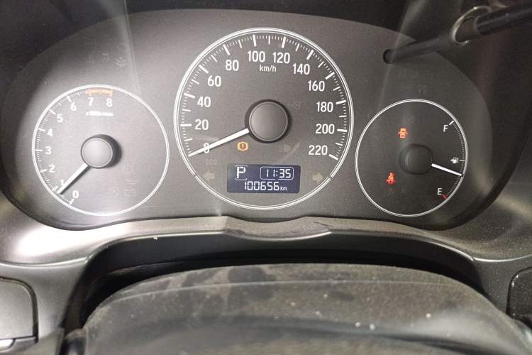 Used Honda City 2018 1.5L CVT Comfort Version Odometer Close Up