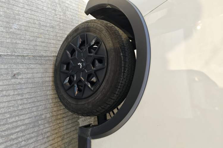 Used Wuling Hongguang MINIEV 2022 GAMEBOY 200km Gaming Edition with Lithium Iron Phosphate
