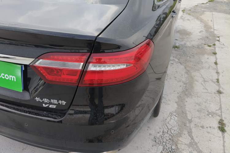 Used Ford Taurus 2017 EcoBoost 325 V6 Flagship Model Exterior 3