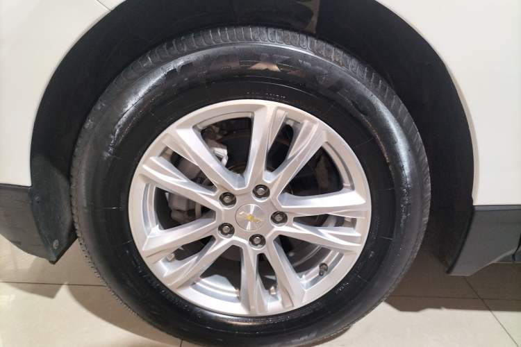 Used Chevrolet Equinox 2019 535T Automatic YuJie Edition China VI Left Front Wheel Hub
