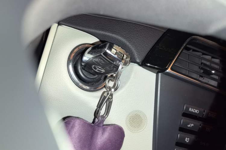 Used Mercedes-Benz C-Class 2011 C 200 CGI Fashion Model