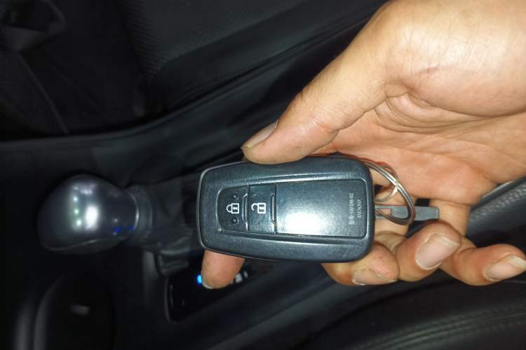 Used Toyota C-HR 2020 2.0L Comfort Edition Interior 1