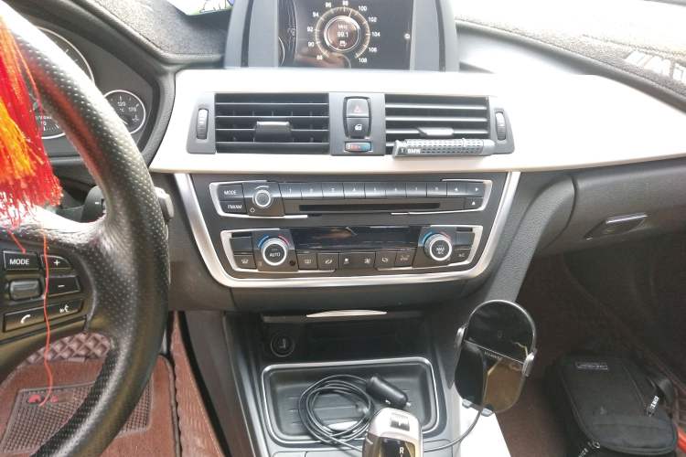 Used BMW 3 Series 2015 320Li Luxury Edition Fashion Model