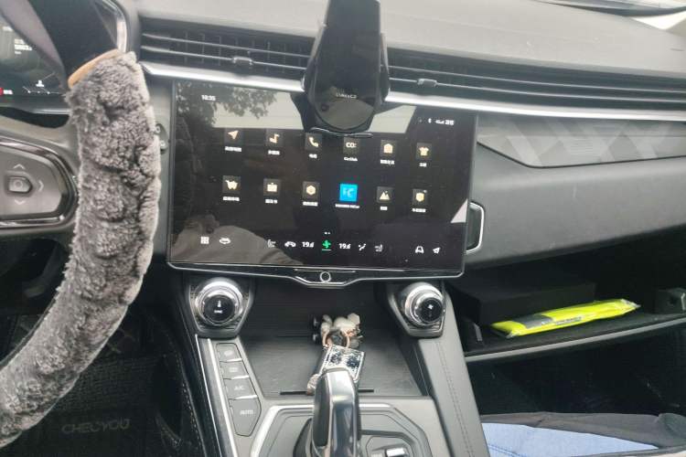 Used Lynk & Co 01 2021 2.0TD Two-Wheel-Drive Pro Trim